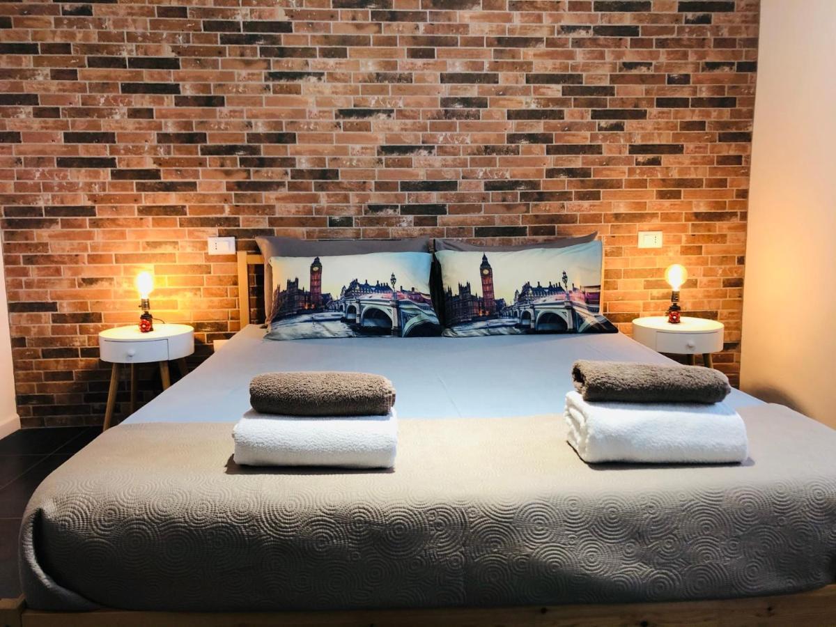 Blaxej, Nel Cuore Di Verona, Moderno Ed Elegante, 4 Posti Letto, Wi-Fi, Self Check In Διαμέρισμα Εξωτερικό φωτογραφία