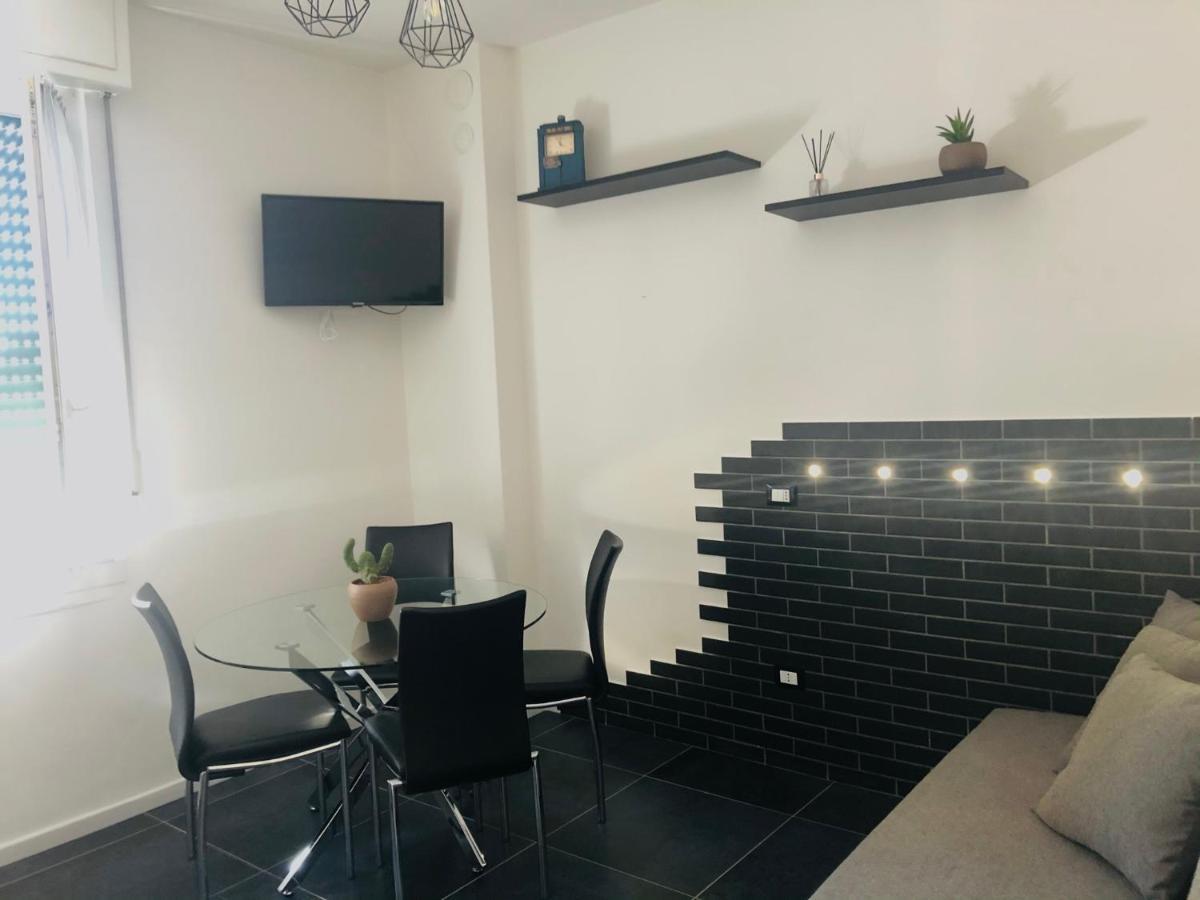 Blaxej, Nel Cuore Di Verona, Moderno Ed Elegante, 4 Posti Letto, Wi-Fi, Self Check In Διαμέρισμα Εξωτερικό φωτογραφία