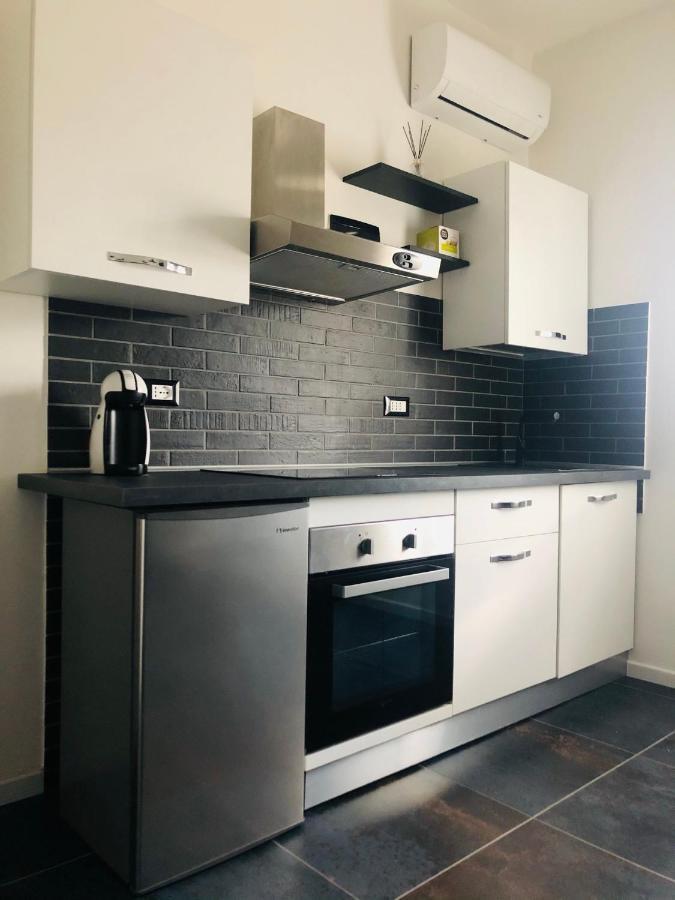 Blaxej, Nel Cuore Di Verona, Moderno Ed Elegante, 4 Posti Letto, Wi-Fi, Self Check In Διαμέρισμα Εξωτερικό φωτογραφία