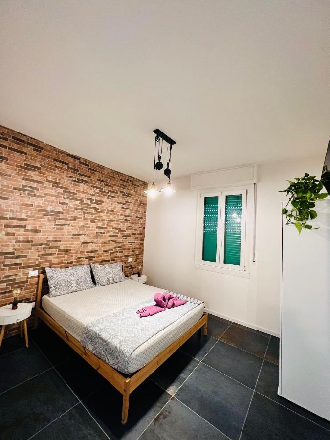 Blaxej, Nel Cuore Di Verona, Moderno Ed Elegante, 4 Posti Letto, Wi-Fi, Self Check In Διαμέρισμα Εξωτερικό φωτογραφία