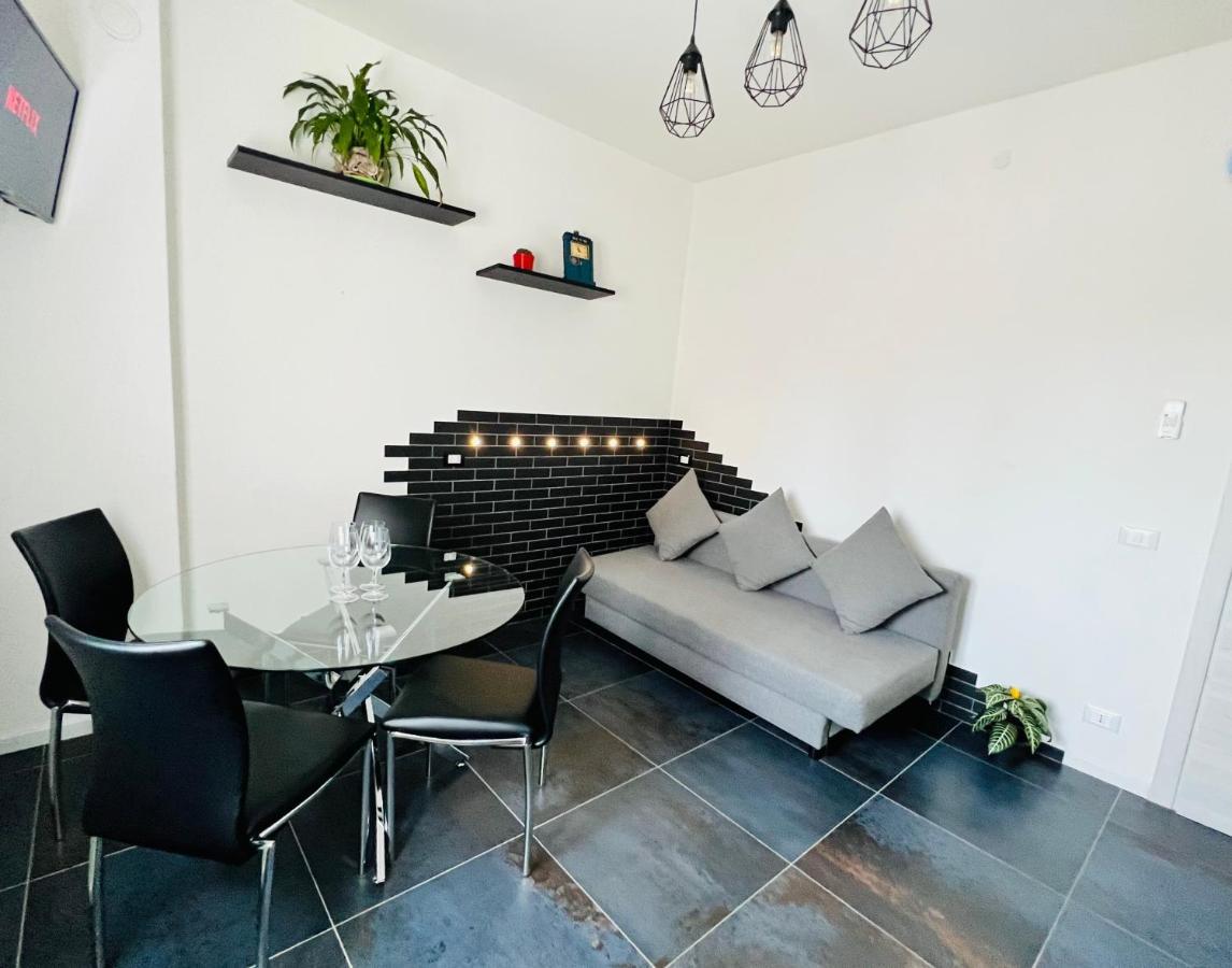 Blaxej, Nel Cuore Di Verona, Moderno Ed Elegante, 4 Posti Letto, Wi-Fi, Self Check In Διαμέρισμα Εξωτερικό φωτογραφία